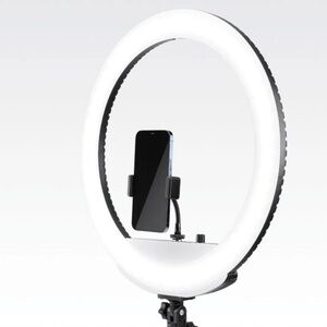 Lume Cube 18" Portable LED Ring Light Temperature Control w/Stand & Travel Bag